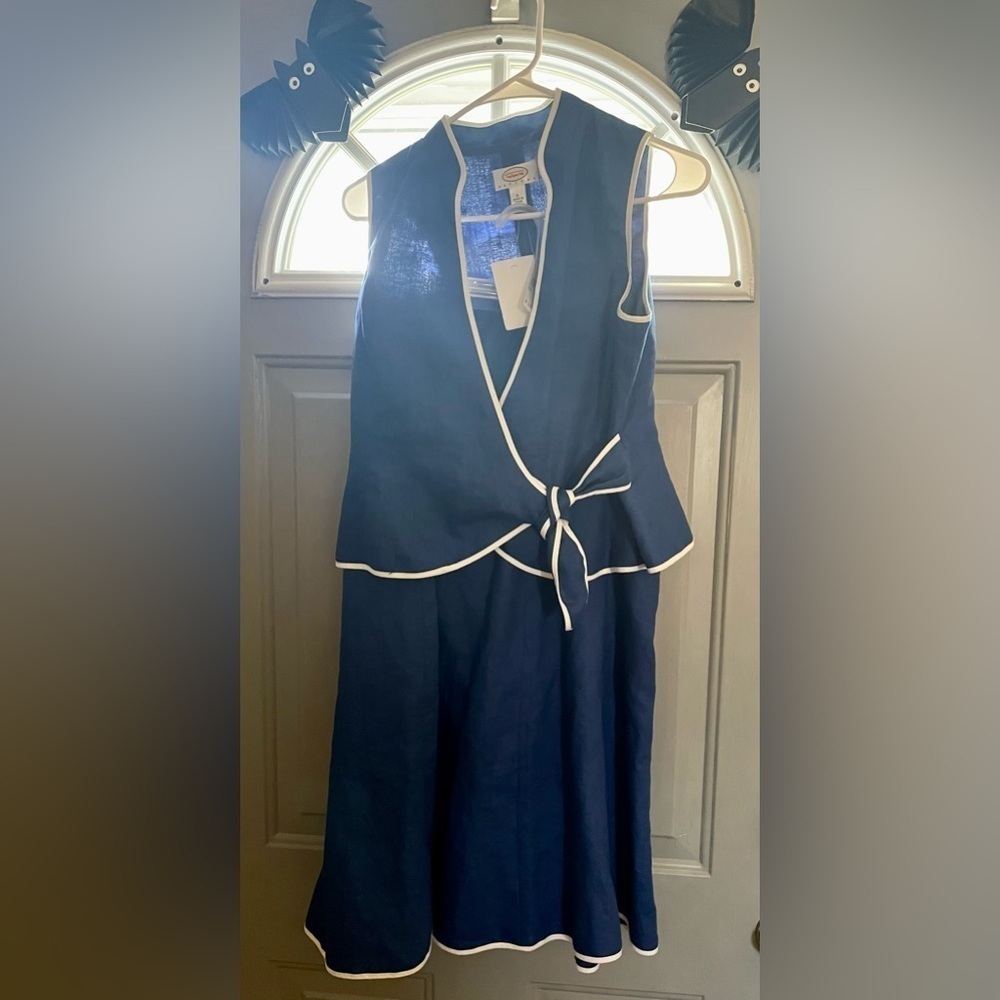 Talbots NWT 2 Piece Suit 6 P